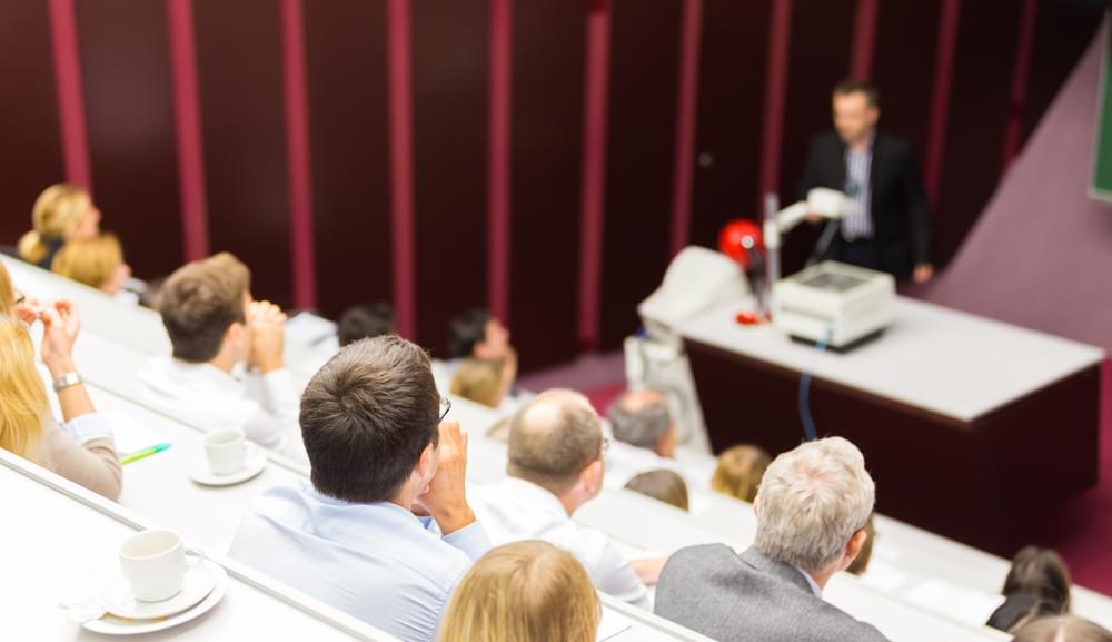 Jak wziąć udział w konferencji medycznej?