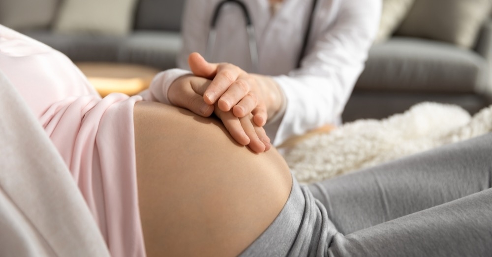 Choroby reumatologiczne a ciąża – jakie jest ryzyko dla pacjentki i płodu?