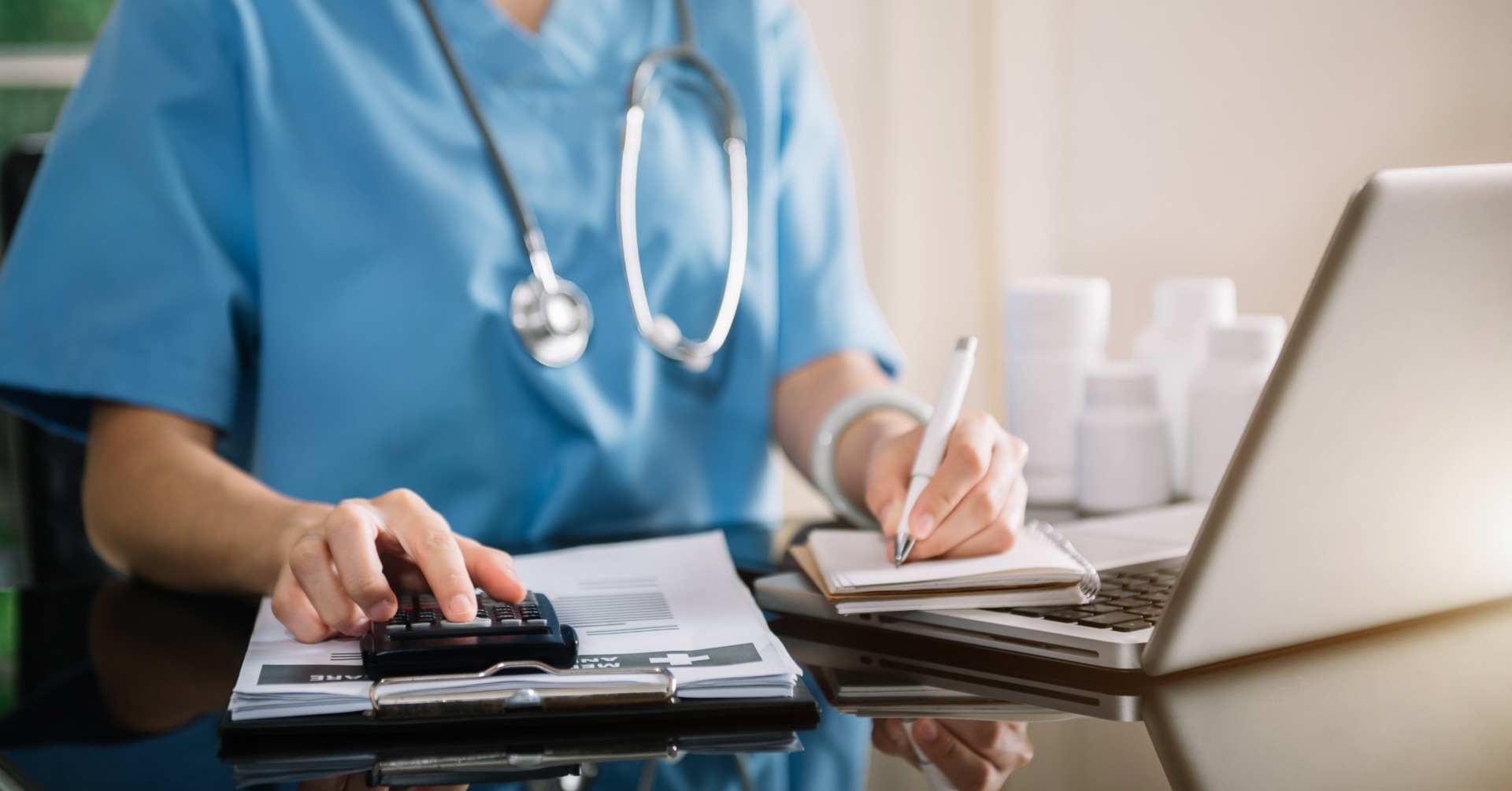 Świętokrzyskie szpitale bez pieniędzy za nadwykonania. Samorząd apeluje do rządu o natychmiastową zapłatę