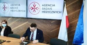 Środowiska medyczne apelują o utrzymanie finansowania Agencji Badań Medycznych
