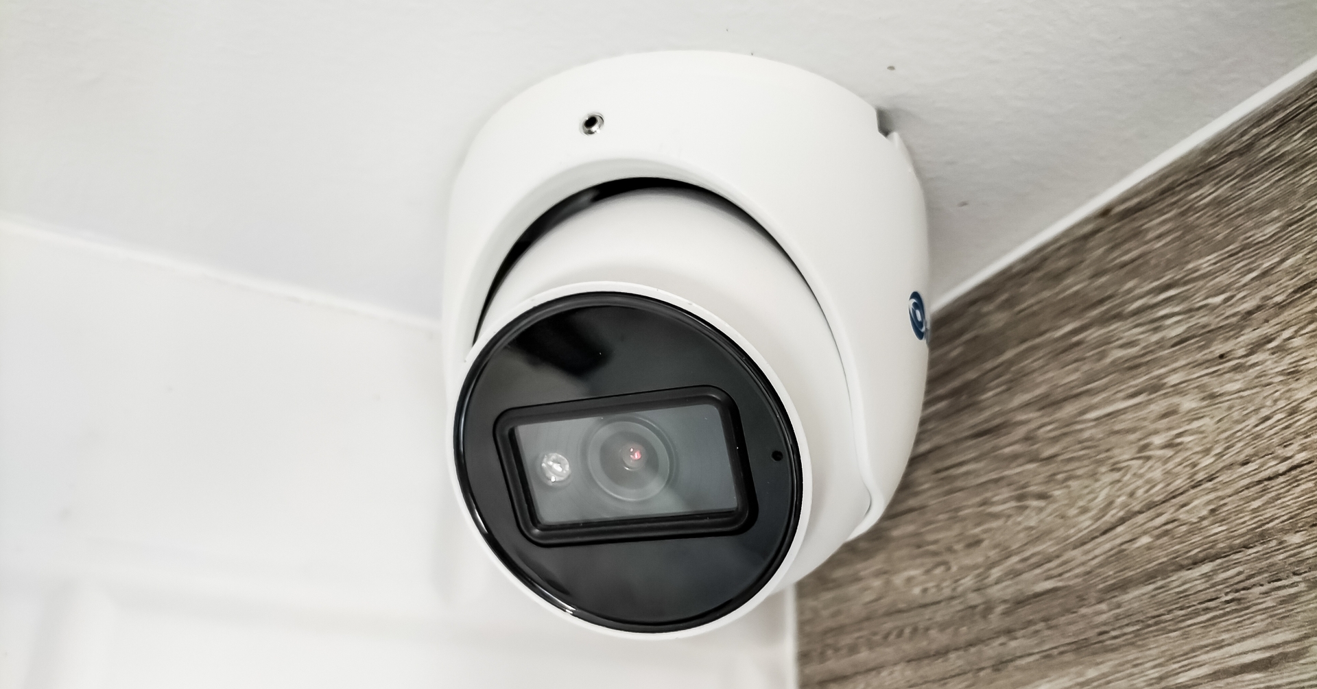 Monitoring w gabinetach lekarskich – gdzie kończy się bezpieczeństwo, a zaczyna ingerencja w prywatność?