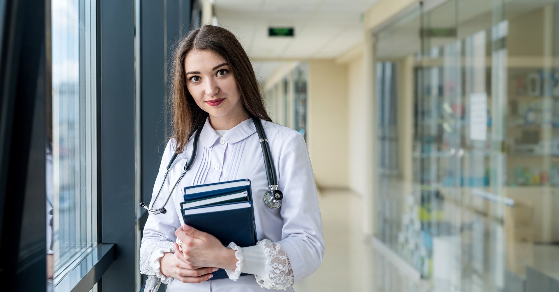 Studenci i lekarze stażyści przeciwko skróceniu lekarskiego stażu