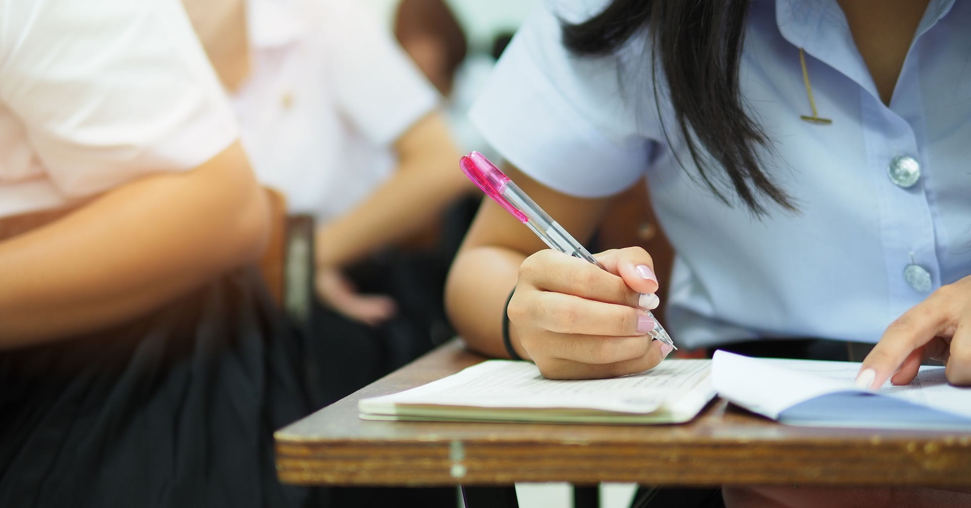 Jesienna sesja LEK i LDEK 2026 – znamy daty egzaminów