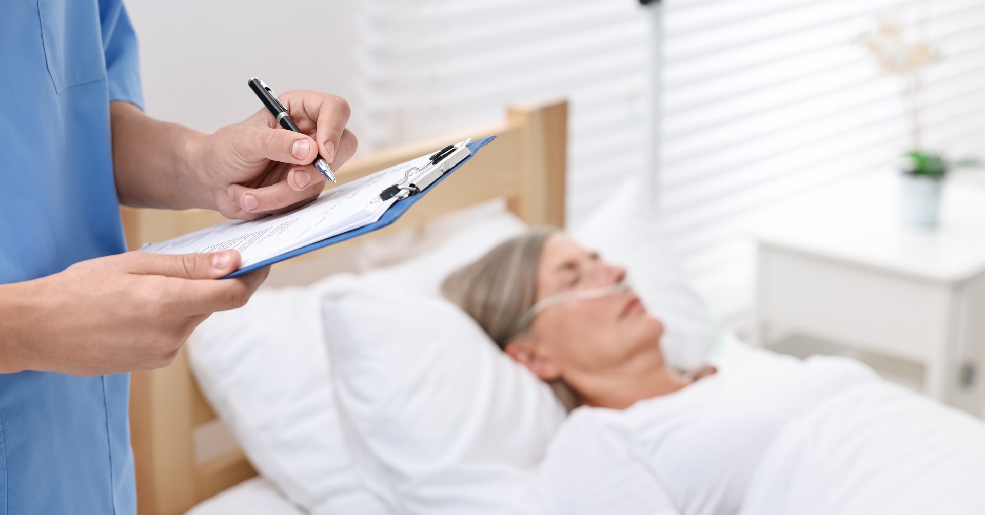 Projekt MZ o stwierdzaniu zgonów pod ostrzałem lekarzy POZ