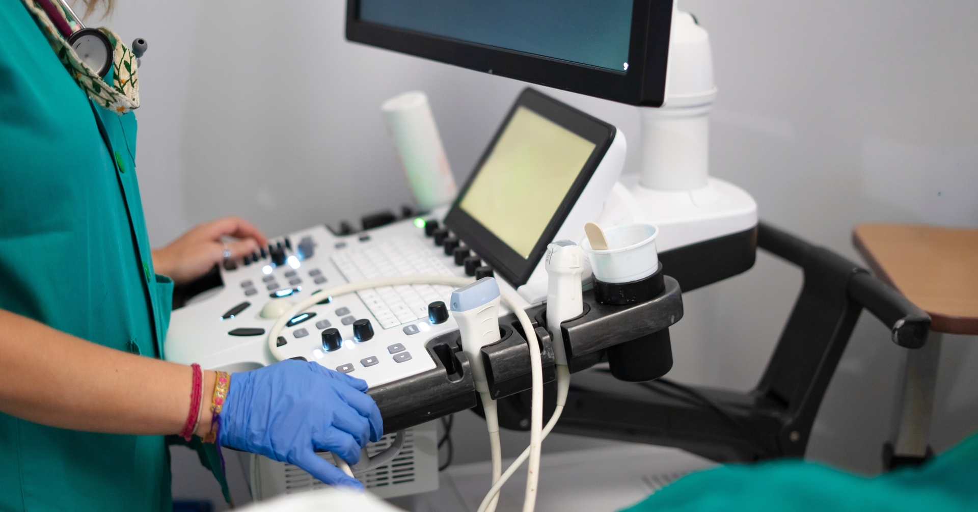 NFZ ogranicza finansowanie nadwykonań. Posłowie ostrzegają przed „zapaścią diagnostyczną”