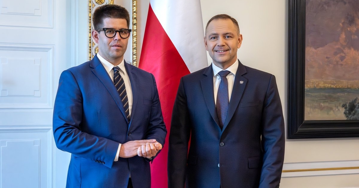 Lekarze bez znajomości polskiego dłużej w systemie? NRL interweniuje u prezydenta