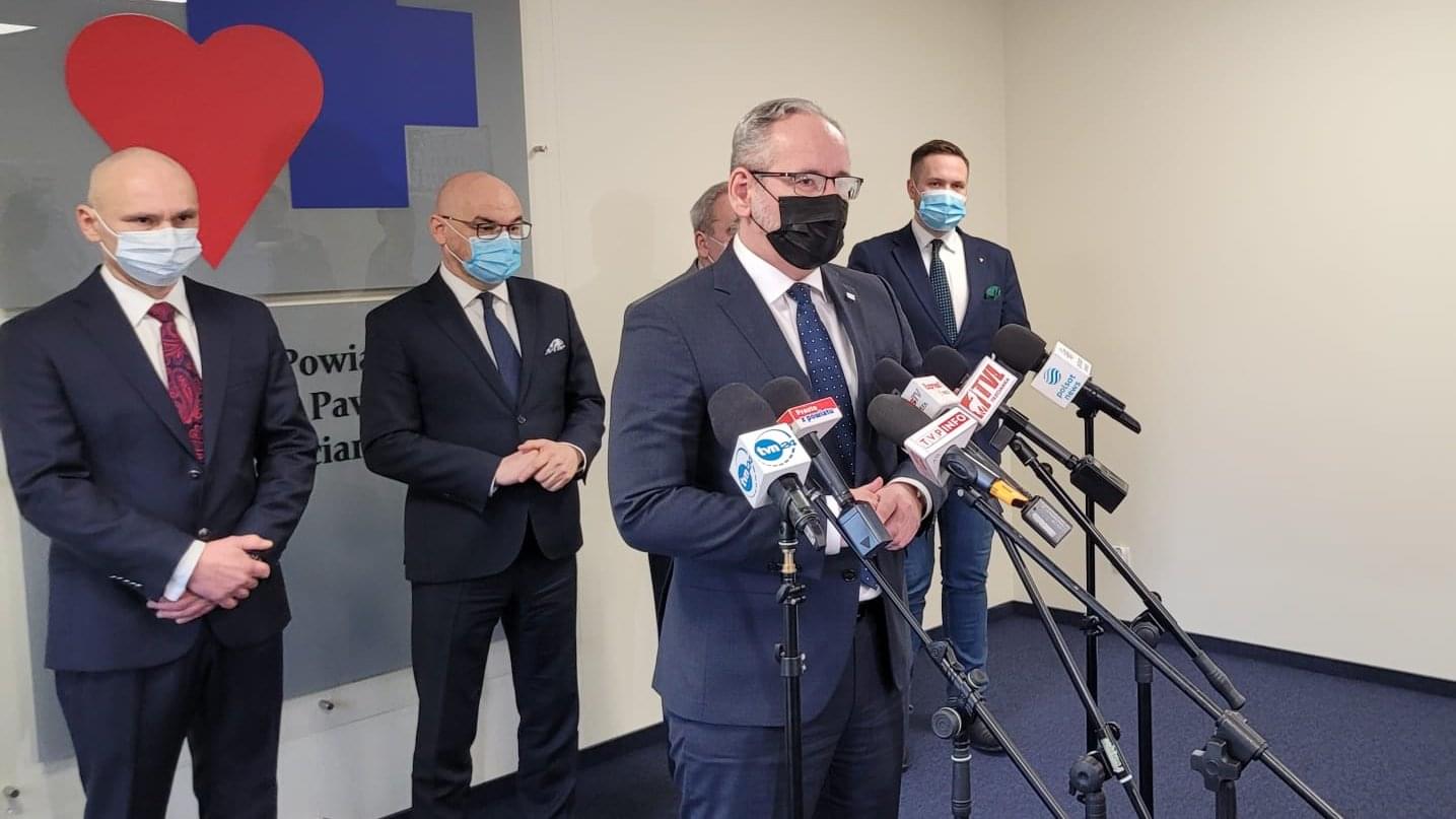 Adam Niedzielski na konferencji