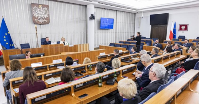 W Senacie o systemie refundacji