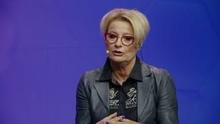 Łojotokowe zapalenie skóry vs łuszczyca skóry owłosionej głowy oraz kolejność stosowania retinoidów i antybiotyków miejscowych