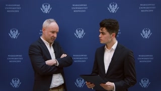 Nowe leki: dostępność, mechanizm i monitorowanie makmakamtyny
